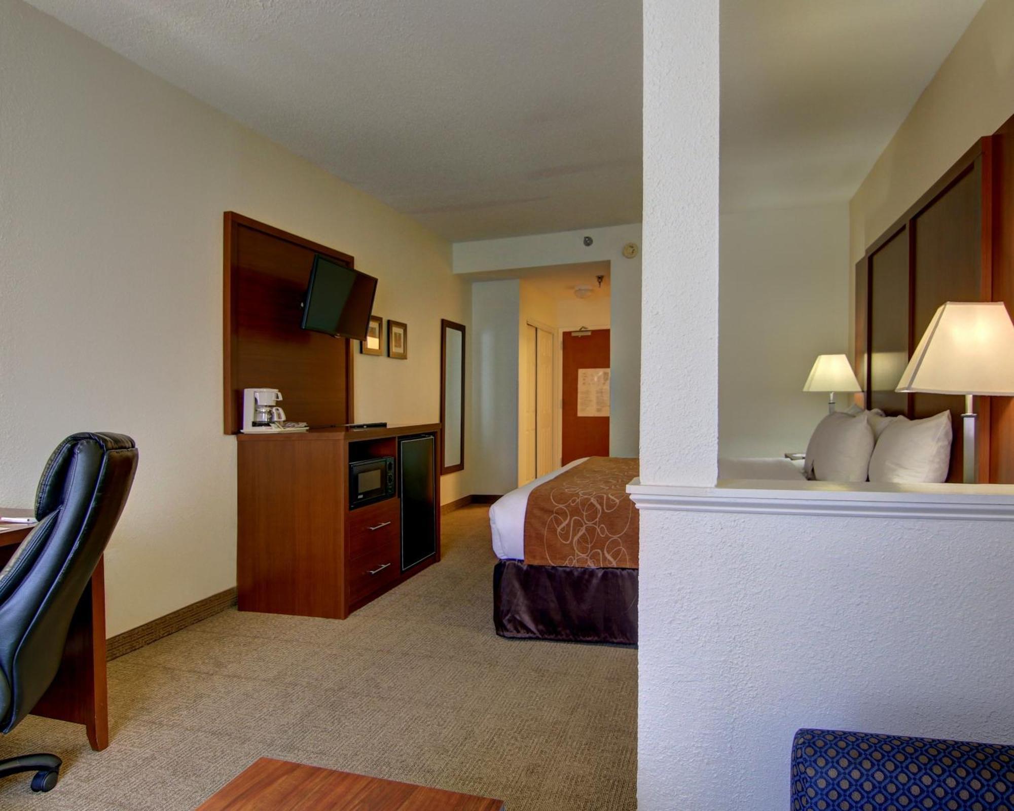 Comfort Suites Cumming-Atlanta Near Northside Hospital Forsyth Rum bild